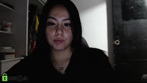 paula_torrez online show from February 6, 11:26 pm