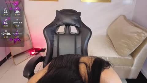 Live 800am 200pm COLOMBIAN HOUR online show from February 7, 2:09 pm