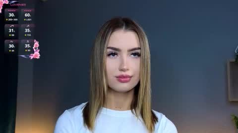 Snapshot of paulettelafevre chatting on September 21, 7:29 pm Eva online show from September 21, 7:29 pm