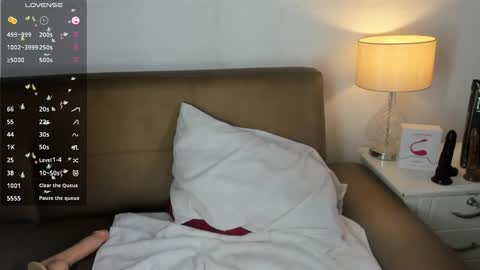 Snapshot of paulina_afrodita chatting on October 12, 8:00 pm MEGANLovense is active Private is OpenAnd my Fav thing is Squirt On ur Face and make ur dick happy. online show from October 12, 8:00 pm