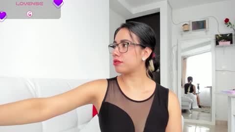 paulina online show from February 16, 6:39 pm