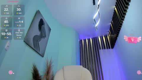 Paulina Belle online show from October 28, 3:24 pm