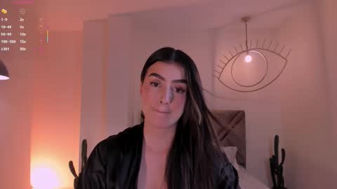 Paulina Santos  online show from March 11, 8:45 pm