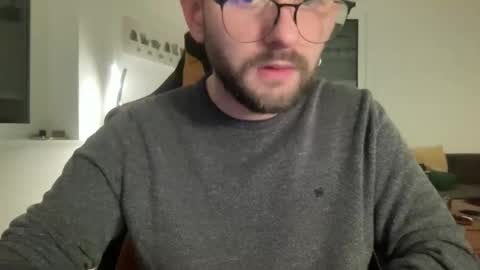 love bush online show from November 17, 4:09 pm