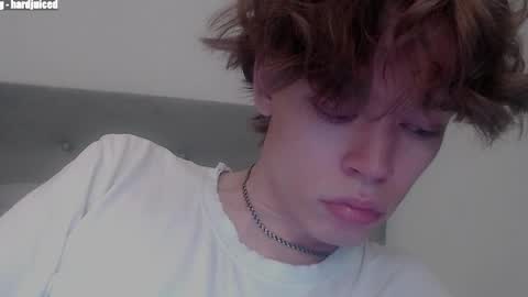 pawclaw online show from March 28, 12:34 am