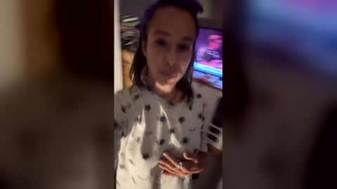 paz1030 online show from February 26, 10:29 am