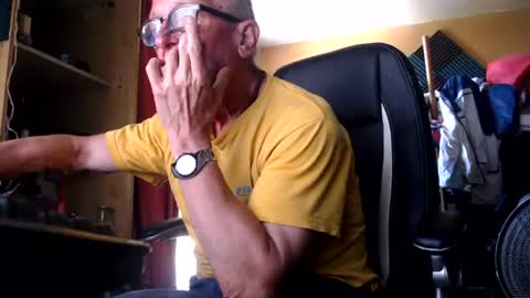 pc8474408 online show from June 29, 2:39 pm