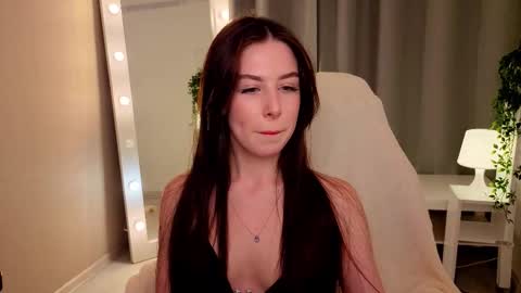 Chloe online show from February 27, 12:09 pm