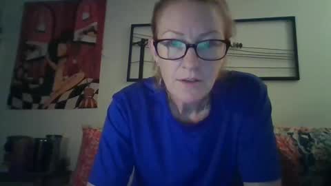 peanutbutterandjealous1 online show from April 24, 2:57 am