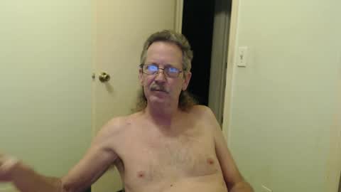 Snapshot of peavsters chatting on December 5, 8:49 am Alex online show from December 5, 8:49 am