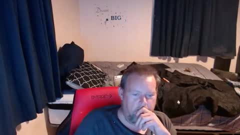 pecker40 online show from October 24, 3:40 am