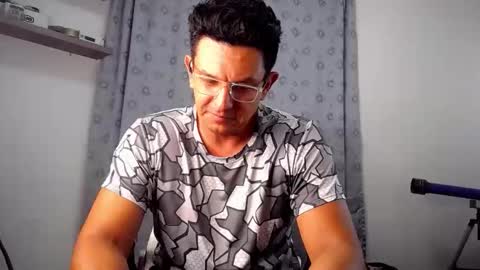 Pedro online show from November 5, 2:35 am