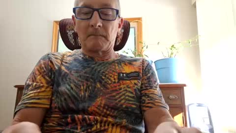 peepingmale online show from January 12, 7:42 pm