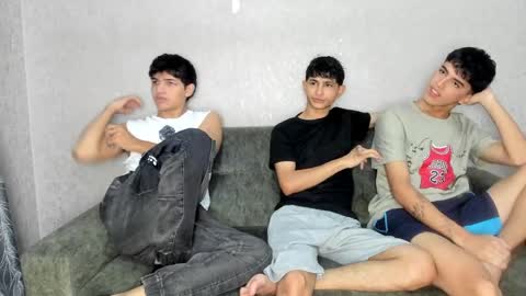 CAIN-19  ALLEN-18 RONALD-18 AUSTIN-18 MOD DANTE online show from April 7, 7:16 pm