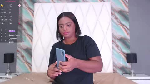    online show from November 14, 11:39 pm