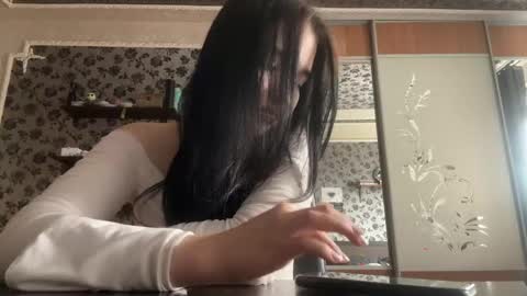 Keytana online show from April 18, 9:11 am