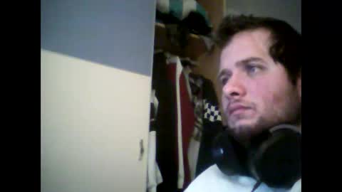 Penesaur online show from April 20, 1:19 am