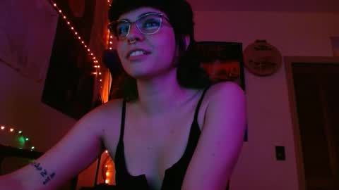 pepperplush online show from March 6, 1:37 am