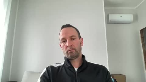 peppinslosqualo online show from March 9, 10:08 am