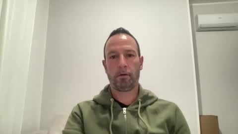 peppinslosqualo online show from October 20, 4:28 am