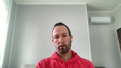 peppinslosqualo online show from February 22, 9:23 am