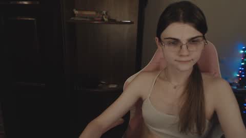 Snapshot of peralez_f chatting on January 23, 1:51 am Farida online show from January 23, 1:51 am