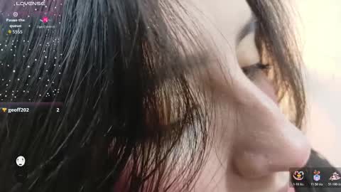   online show from November 24, 7:56 pm