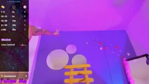 Snapshot of perla_hott1 chatting on October 9, 8:14 pm Perla online show from October 9, 8:14 pm