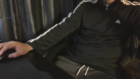 Lalo   x peruvianevil  ig peruvianevil  online show from March 4, 2:27 am