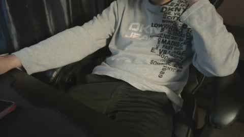 Lalo   x peruvianevil  ig peruvianevil  online show from February 24, 5:22 am