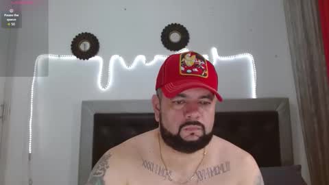 Carlos online show from November 16, 4:20 pm