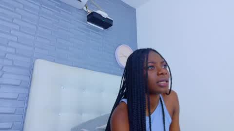 pervert_shydoll online show from May 22, 11:33 pm