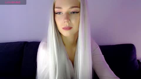 Isabella online show from January 5, 8:54 am