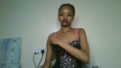Lolly online show from June 28, 6:26 pm