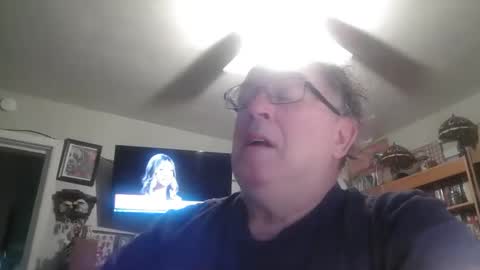 peterinohio57 online show from April 14, 11:02 am