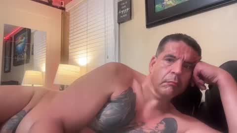 petesteele1 online show from November 4, 1:51 am