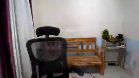 petite_angelxxx online show from July 9, 3:38 pm