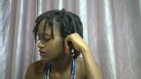 petite_star2 online show from January 14, 11:57 pm