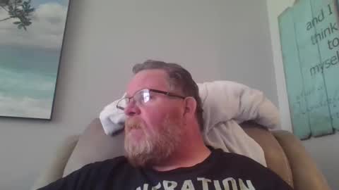 petman1968 online show from March 27, 6:42 pm