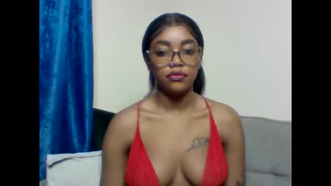 Arielle online show from January 18, 2:20 am