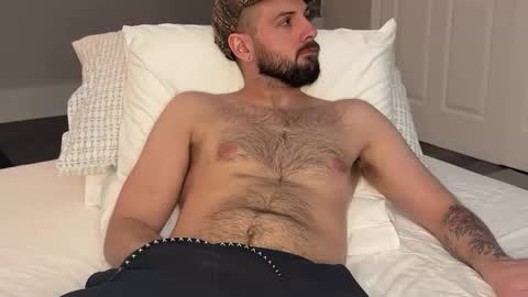 LOCKED WOLFPUP online show from January 18, 1:36 am