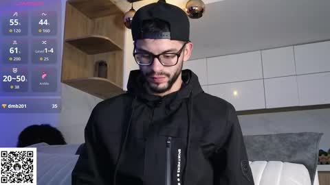 phantom_bigger1 online show from February 20, 12:43 am