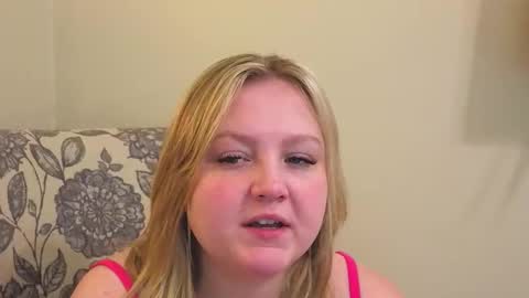 PhatAssBlond online show from April 12, 7:29 pm