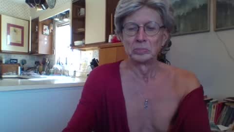 phillipa online show from March 10, 3:30 pm