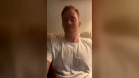 phoenixmorton online show from May 4, 9:38 am