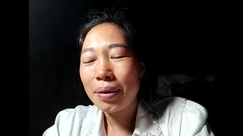 phuong_vietnam online show from March 23, 11:26 am