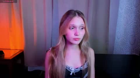 Adeline online show from June 10, 9:52 am