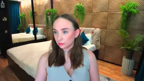 Emelie online show from March 14, 10:52 am