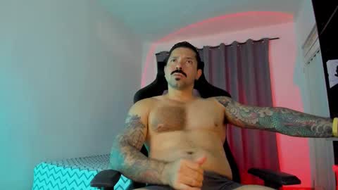 Pierre online show from December 2, 9:46 pm