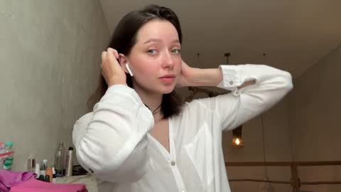 Trisha     online show from January 30, 3:33 am